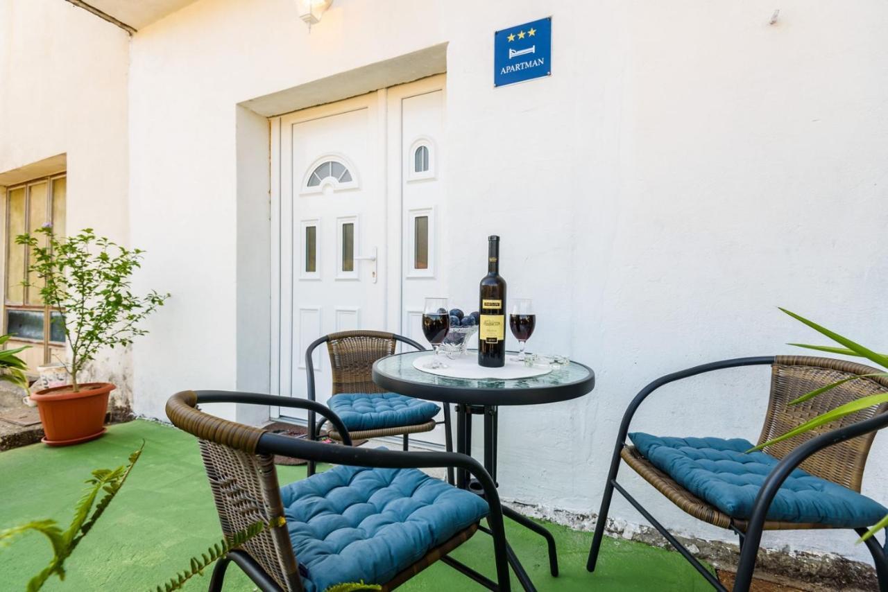Apartment Dego Near Ploce, Riverfront, Parking Rogotin Exterior foto
